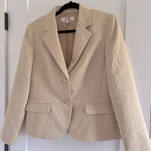 9&Co yellow blazer